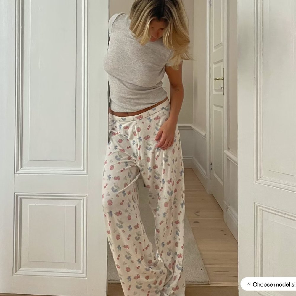 Djerf Avenue Go Slow Pants Summer Berries